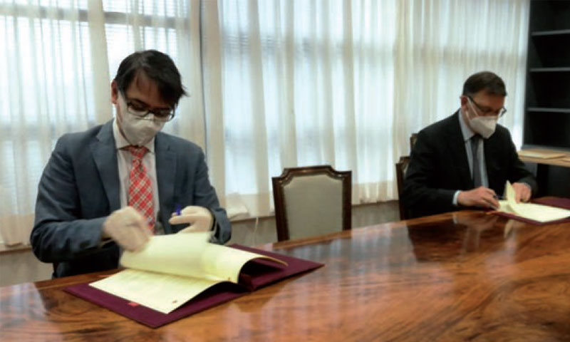 José Ángel Martínez Sanchiz (derecha) y Juan Duarte