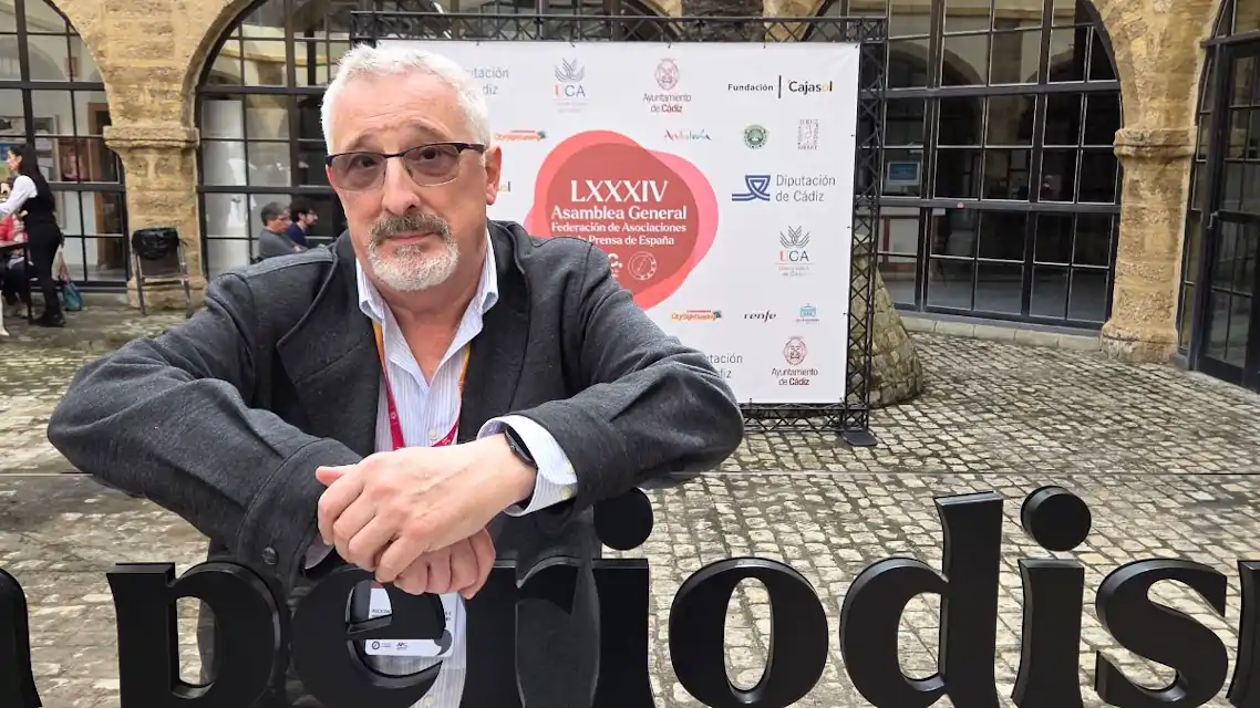 De acuerdo con Gil Pecharromán, hay que hacer un esfuerzo colectivo en la dirección de la capacitación y la formación de los compañeros.